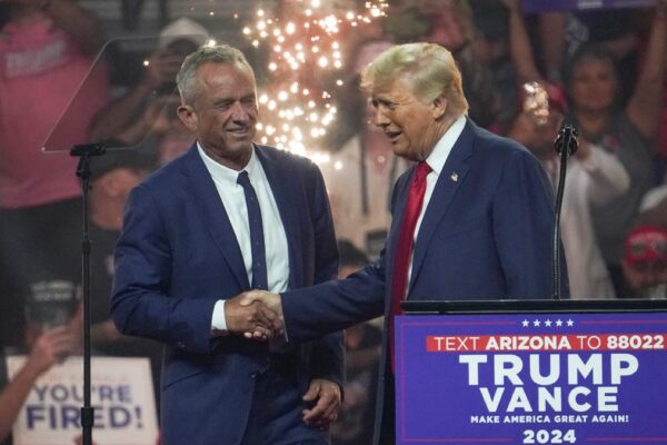 Robert F. Kennedy Jr. Ends Presidential Campaign, Throws Support Behind Trump